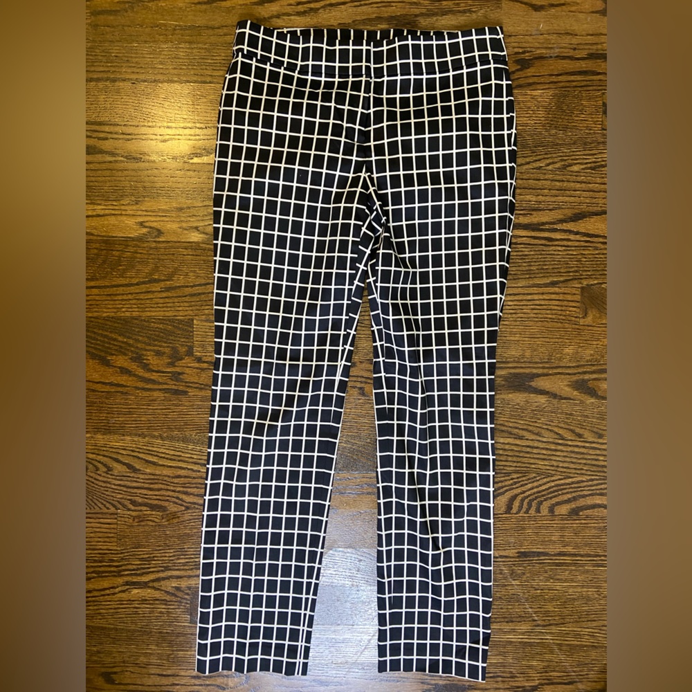 Ann Taylor Black and White Checkered Trousers size 2